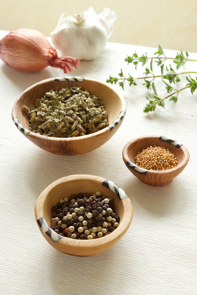 Set Of 3 Gothic Small Olive Wood Condiment Bowls With Bone Inlay Batik Pattern For Gourmet Kitchens