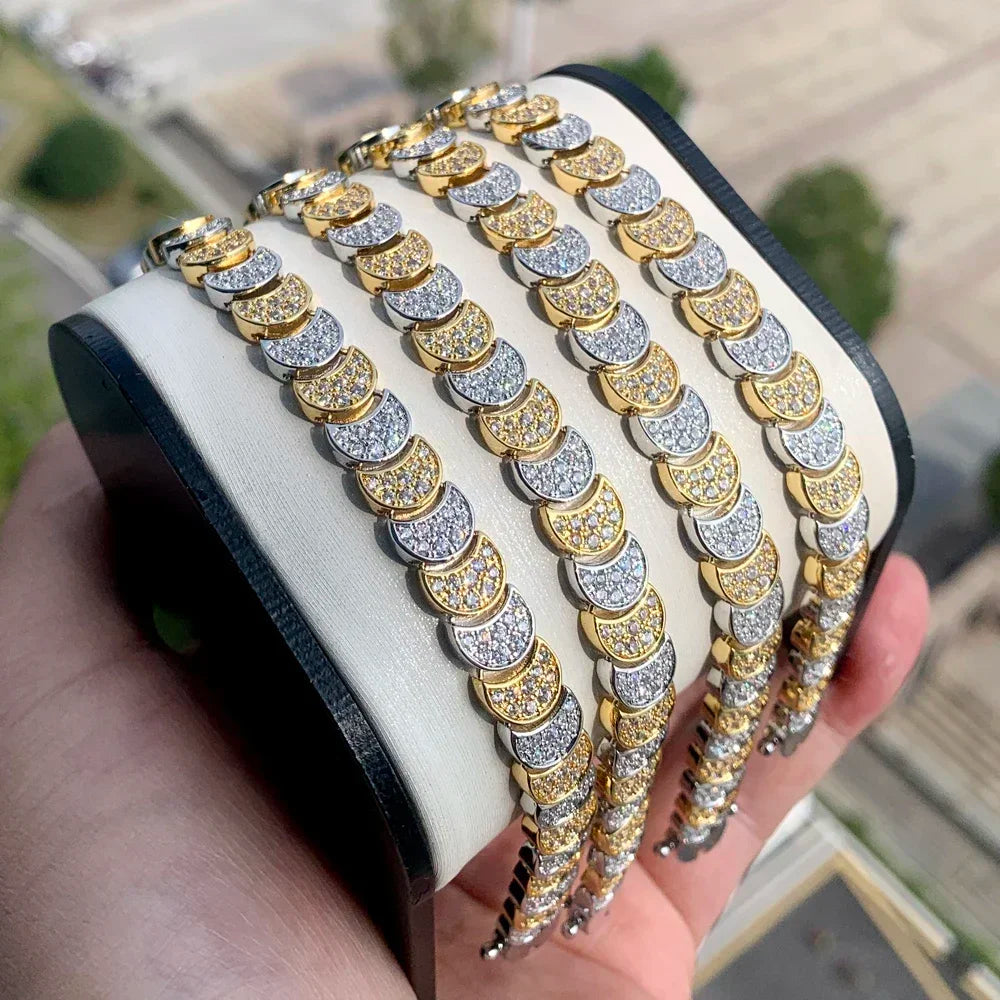 2025 New arrived Gold Color Delicate Bracelet Necklace Set Bling Bling Slippy Moon Link Moon Paved Mini Small CZ Party Jewelry