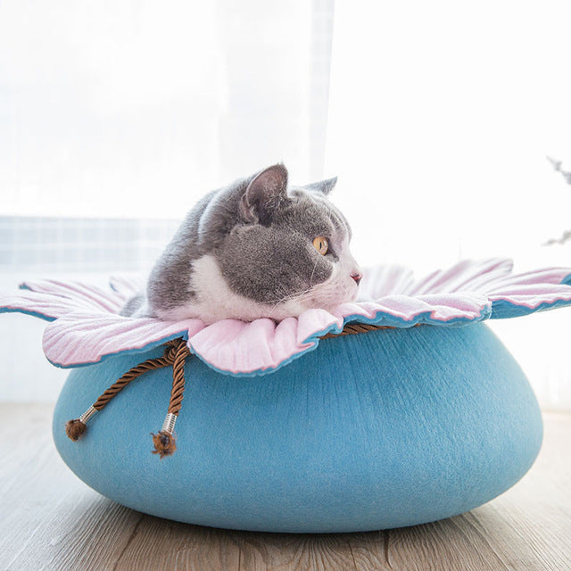 Lotus Leaf Shape Cat Bed House 100 Percent Cotton Gothic Cozy Hideaway For Cats Soft Plush Interior