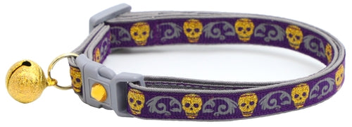 Gold Glitter Skulls Breakaway Cat Collar