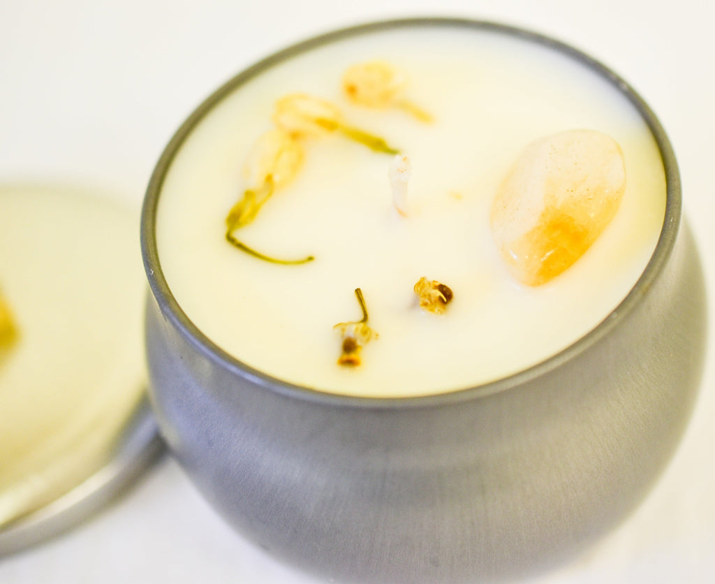 Soft Chaos Candle – Jasmine & Quiet Rage