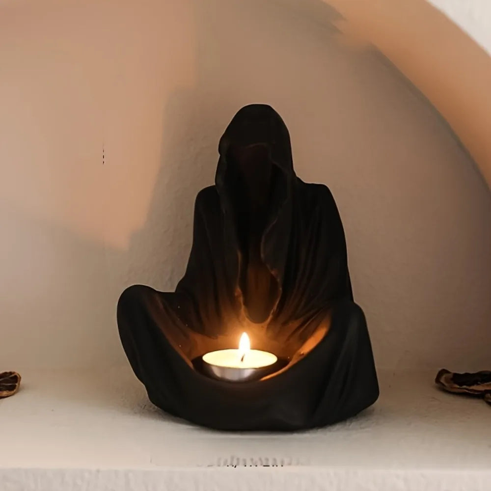 Mysterious Cloak Candelabra with Gothic Dark Knight Grim Reaper