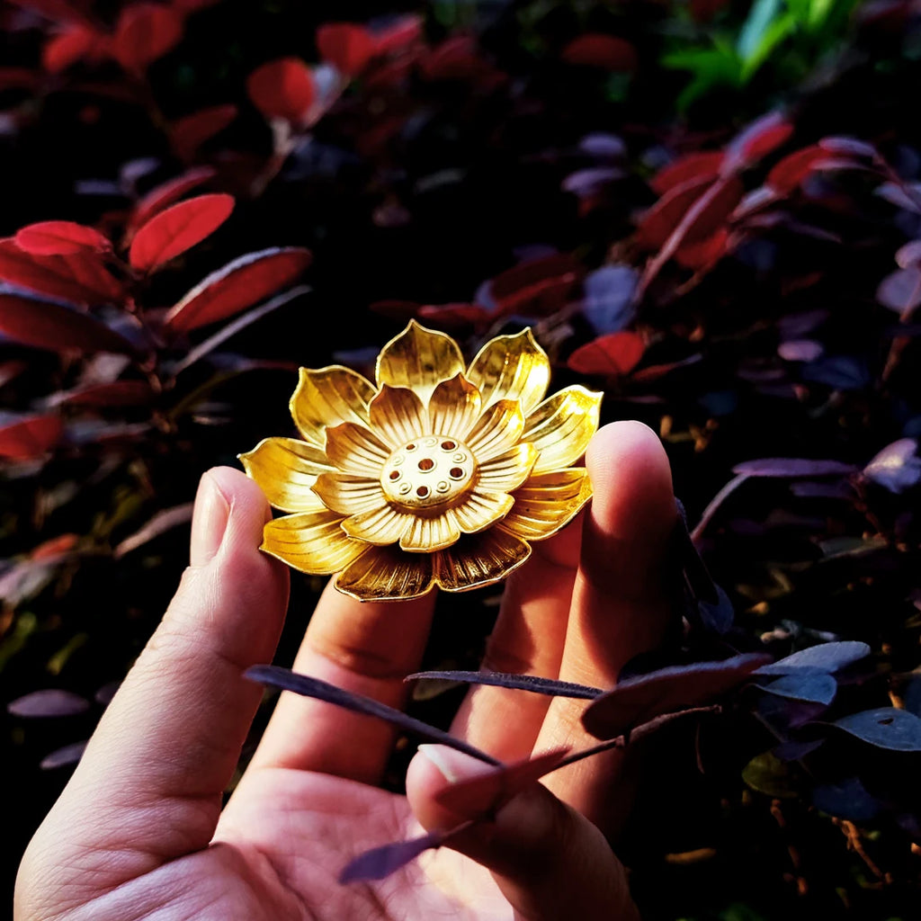 Gold Metal Lotus Incense Burner For Sticks Incense Holder One Piece Elegant Home Decor Gift