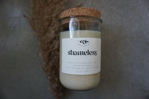 Burn With Intention – Amber + Cardamom