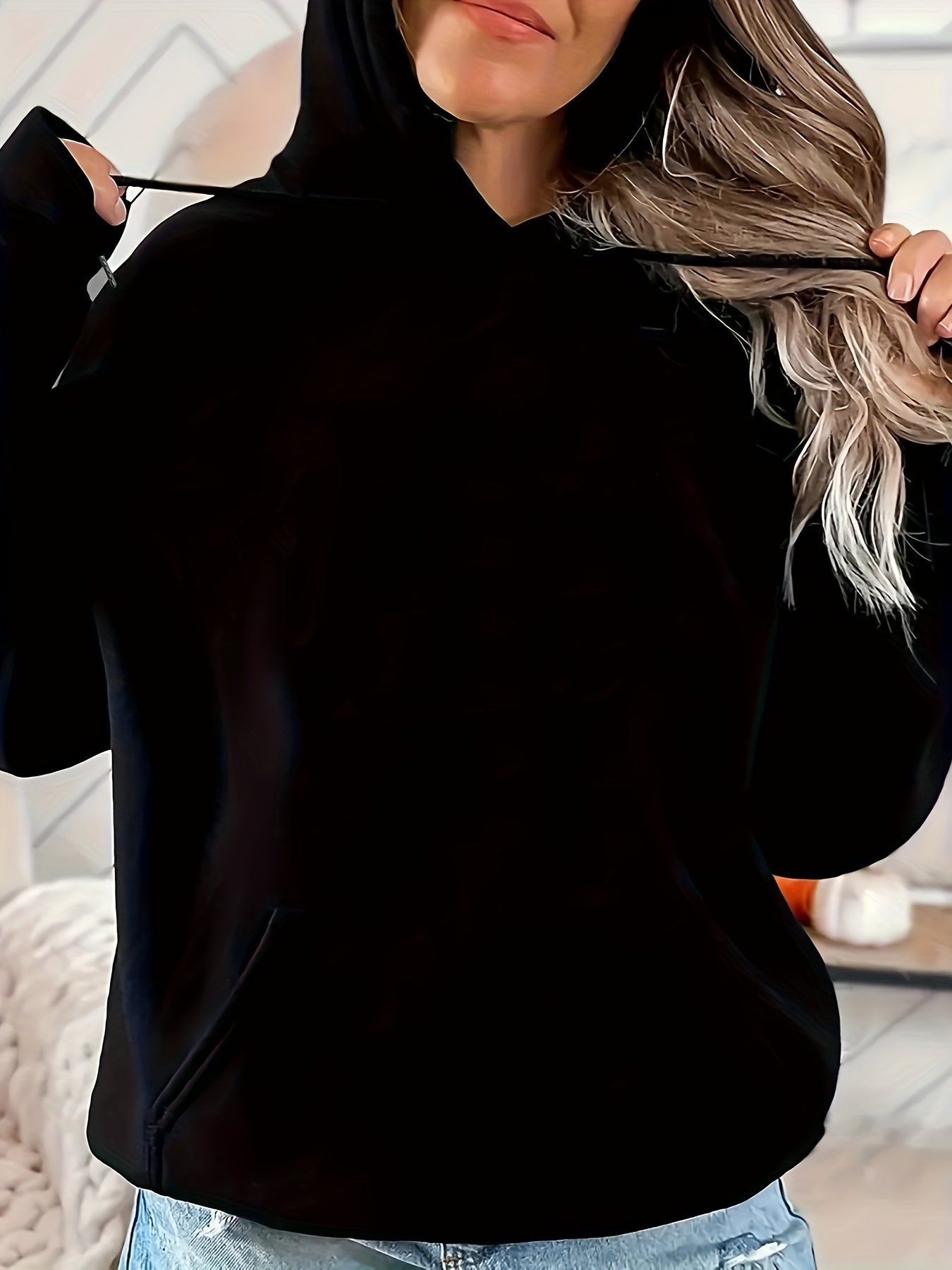 Women's Witchy Moon Phases & "Thick Thighs Pretty Eyes Witch Vibe" Graphic Hooded Sweatshirt - Gothic Lettering, Crescent Moon Print, Casual Pullover for Witchy Aesthetic, All-Season Comfort (Machine Washable), Everyday Outfi