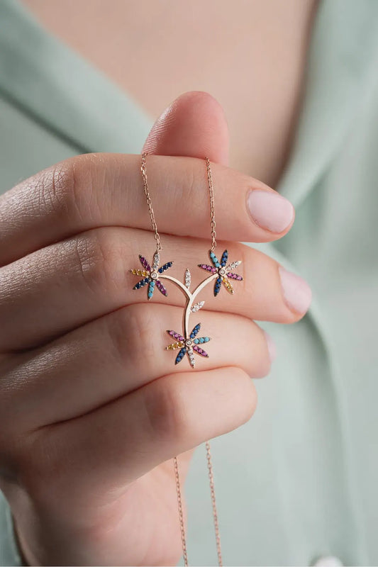 Sterling Silver Wildflower Necklace Dainty Floral Pendant