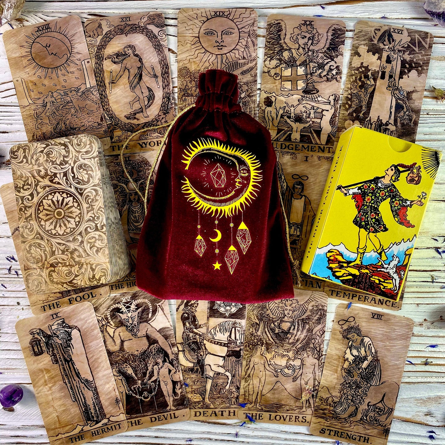 Velvet Tarot Bag Red & Gold