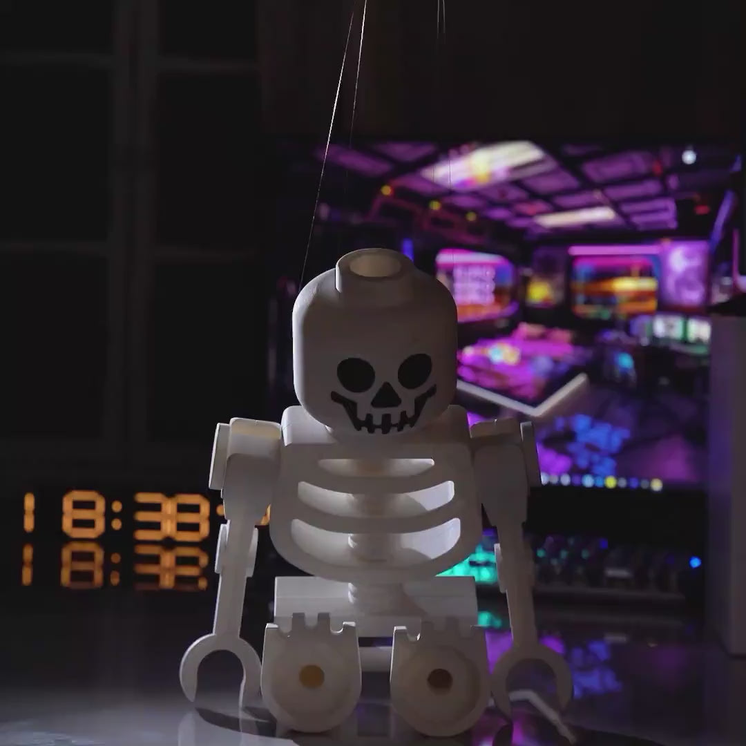 3D Printed Giant White Skeleton Figure – Whimsical Halloween Decor & Collector Gift